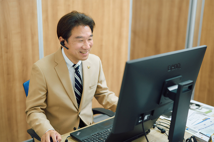 相続の不安を、「安心と信頼」で解決専門家が揃う地域密着型の窓口です